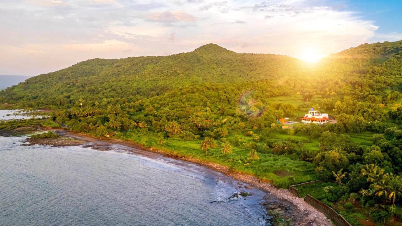 Spicy Mango Ocean Paradise - Luxurious Sea View Villa In Alibaug Christpada Exterior foto